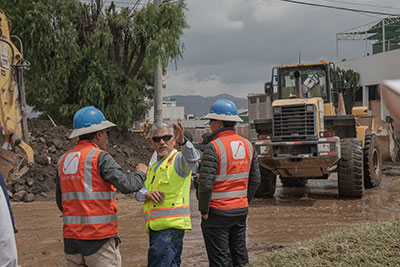Crews from Cerro Verde assisted in the recovery after devastating floods hit the Arequipa region in February. 